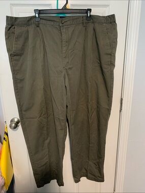Basic Editions 48x32 Olive Chinos for Men